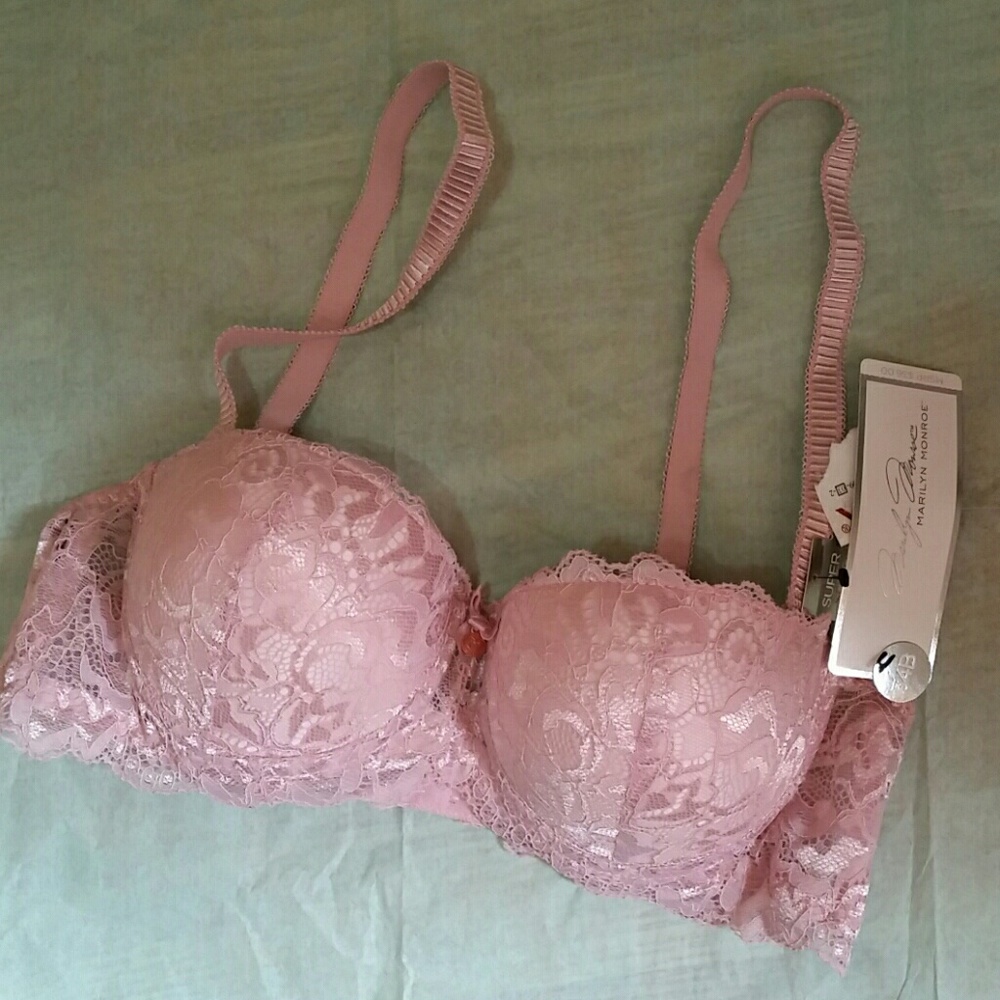 Lace bra